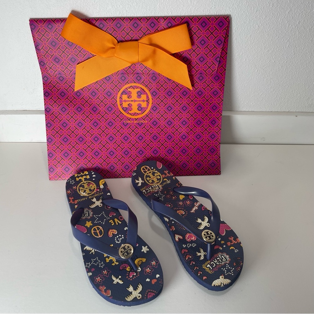 Sold ✅Tory Burch Flip Flops Women’s size 7 Casual Coquette Resortcore